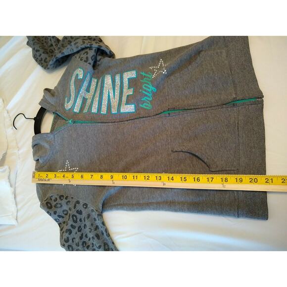 SO Girls Silver Sequin Star Embell HoodieTop, Star Pattern Size M - Picture 7 of 9